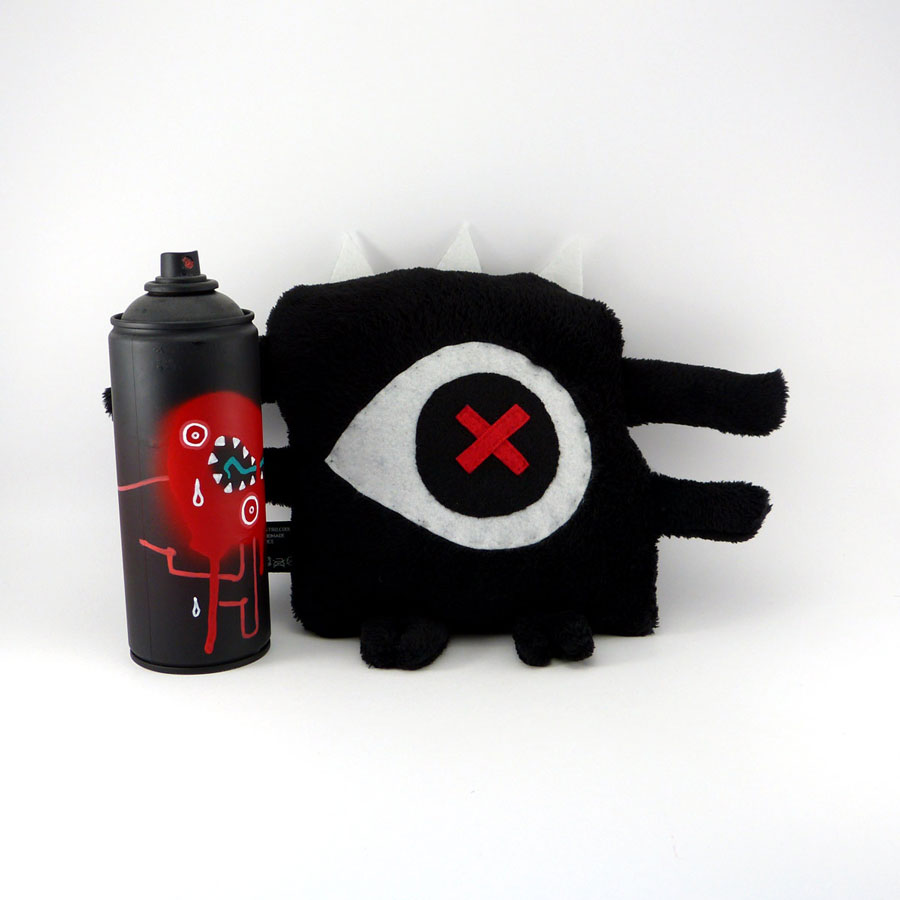 pakito plush monstrcool by Manito/Maneeto