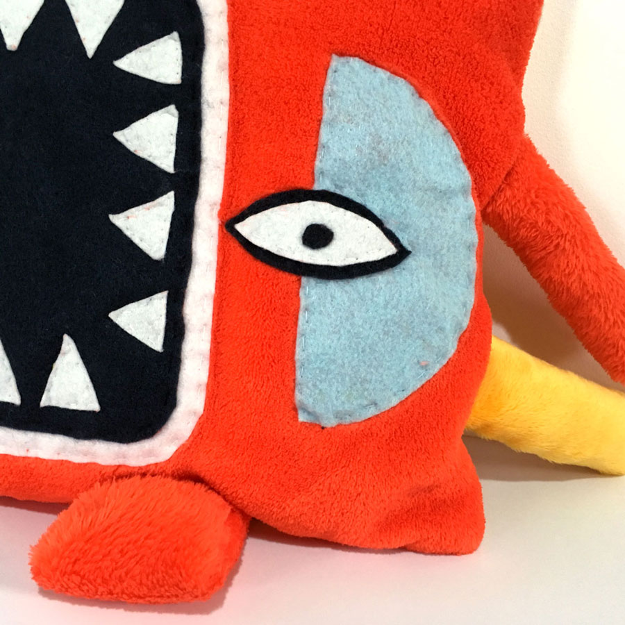 yoshi plush monstrcool by Manito/Maneeto